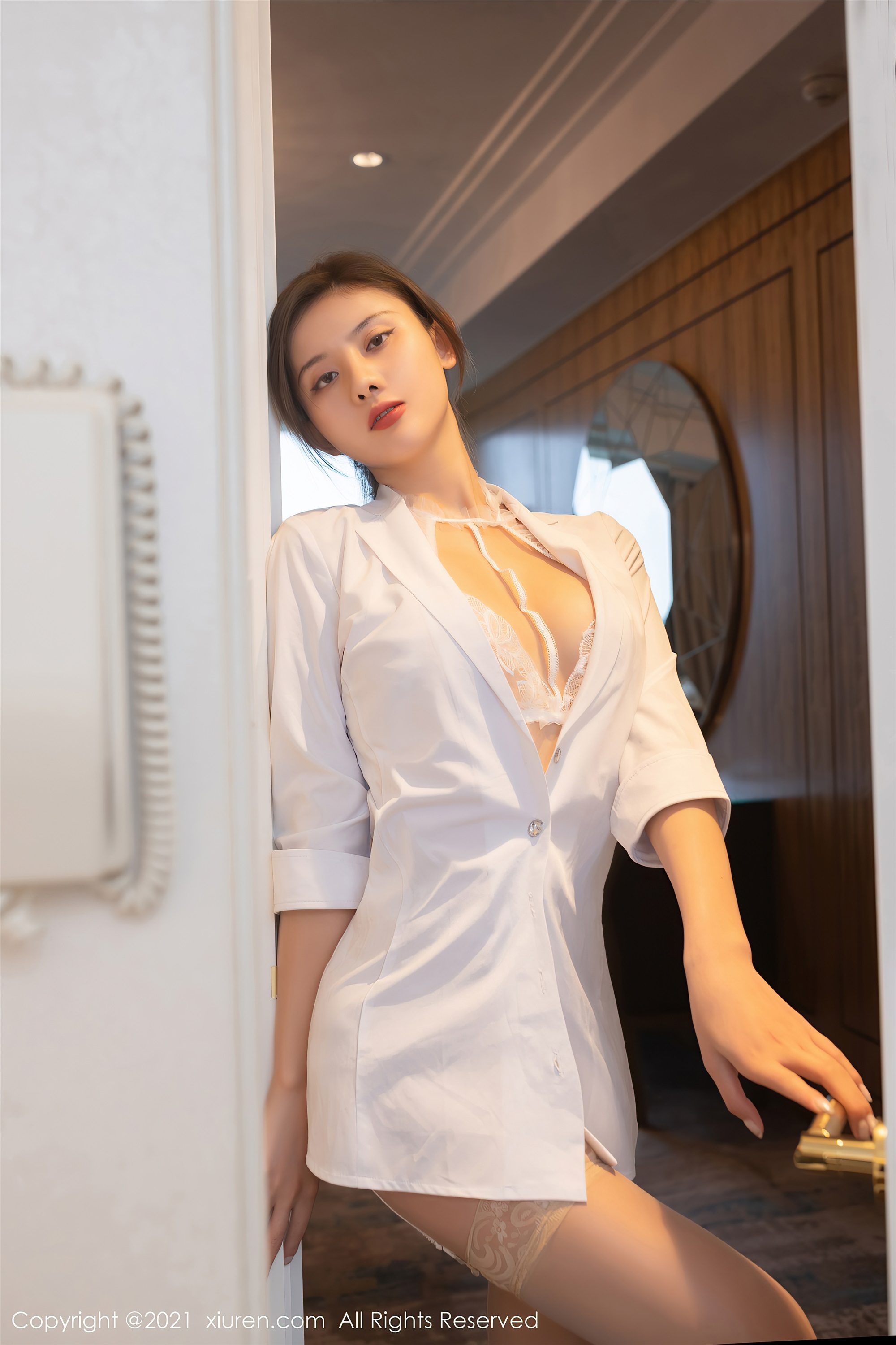 XiuRen秀人网o.3355期就是阿朱啊-爱套图