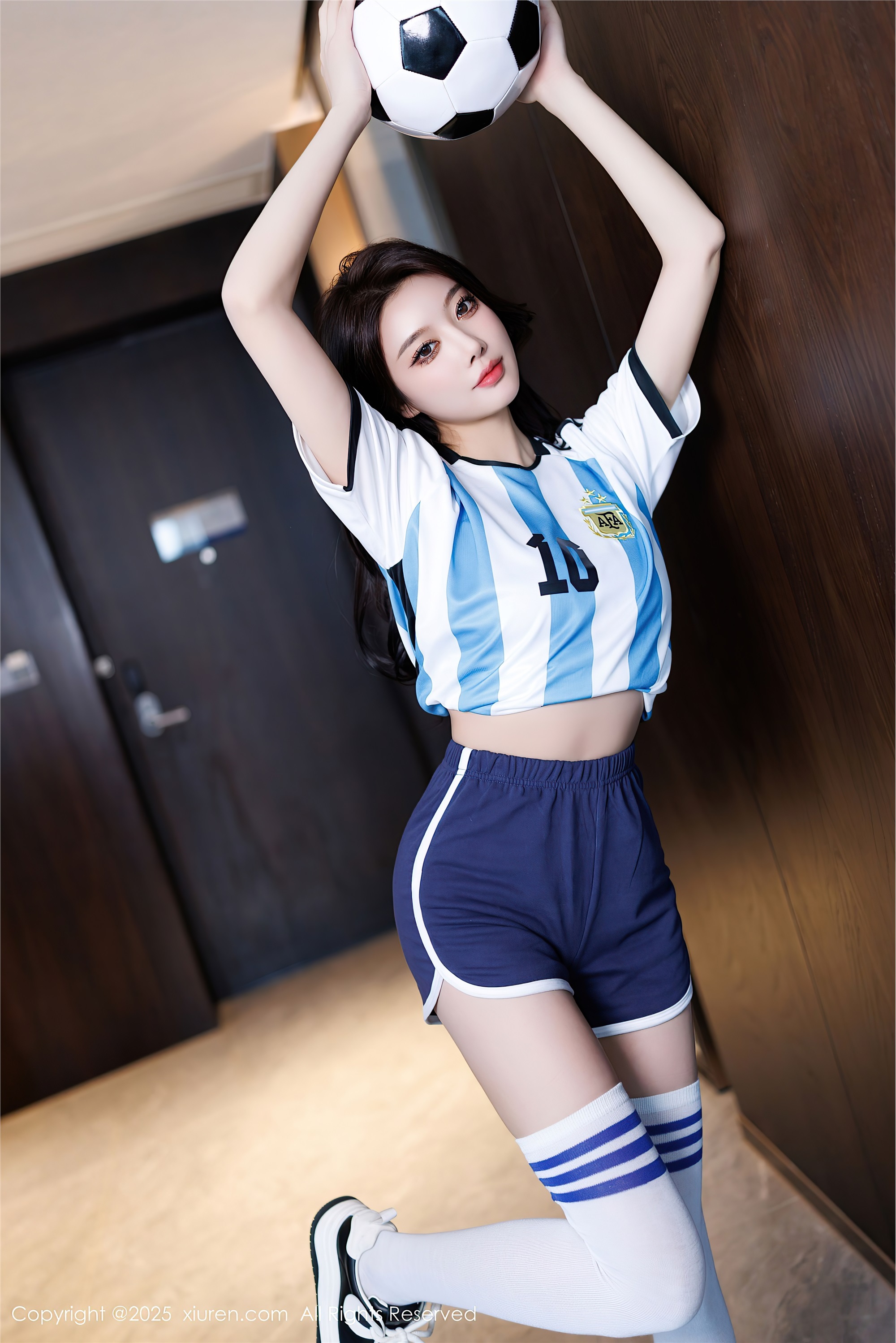 Xiuren秀人网第9706期杨晨晨Yome-爱套图