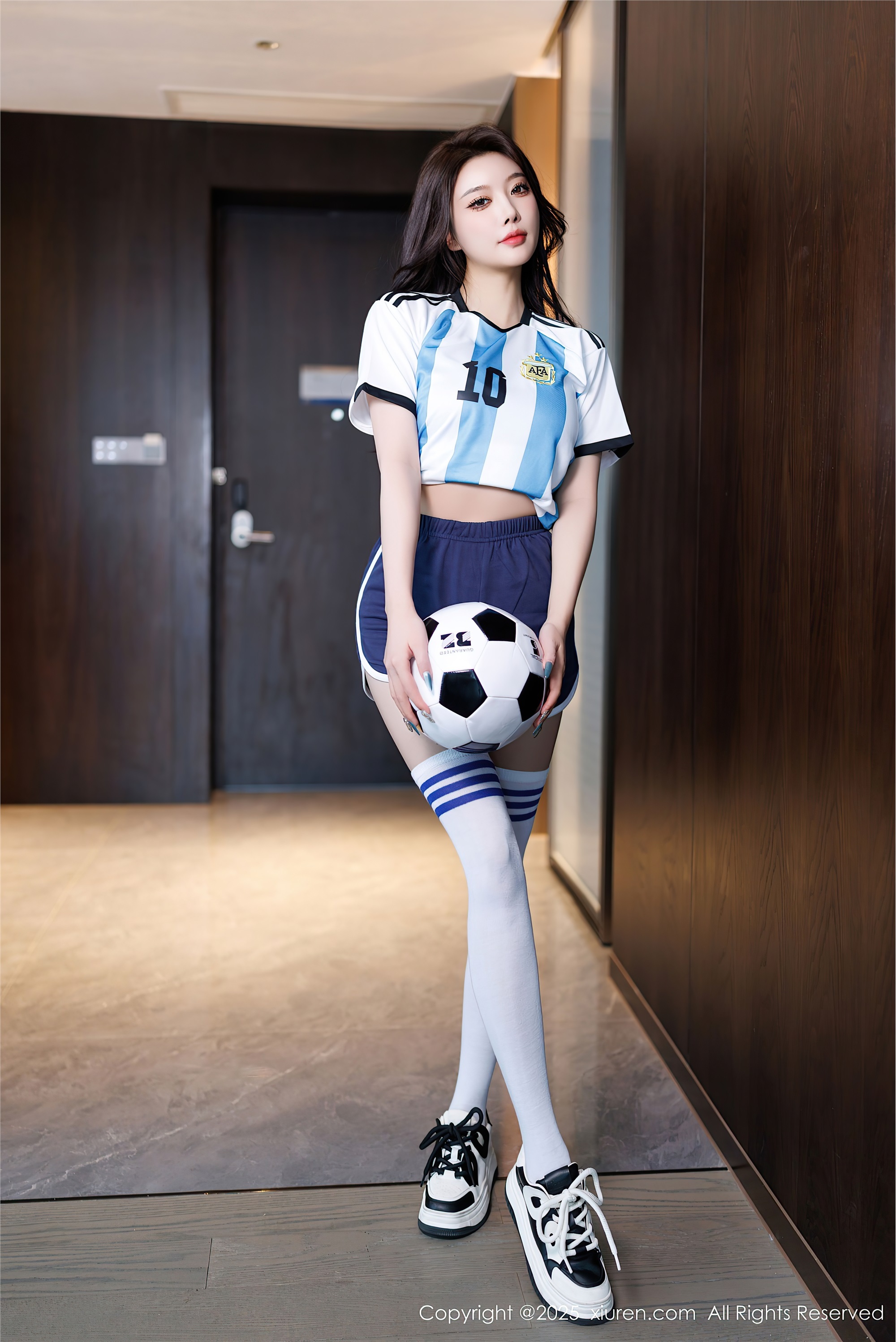 图片[2]-Xiuren秀人网第9706期杨晨晨Yome-爱套图