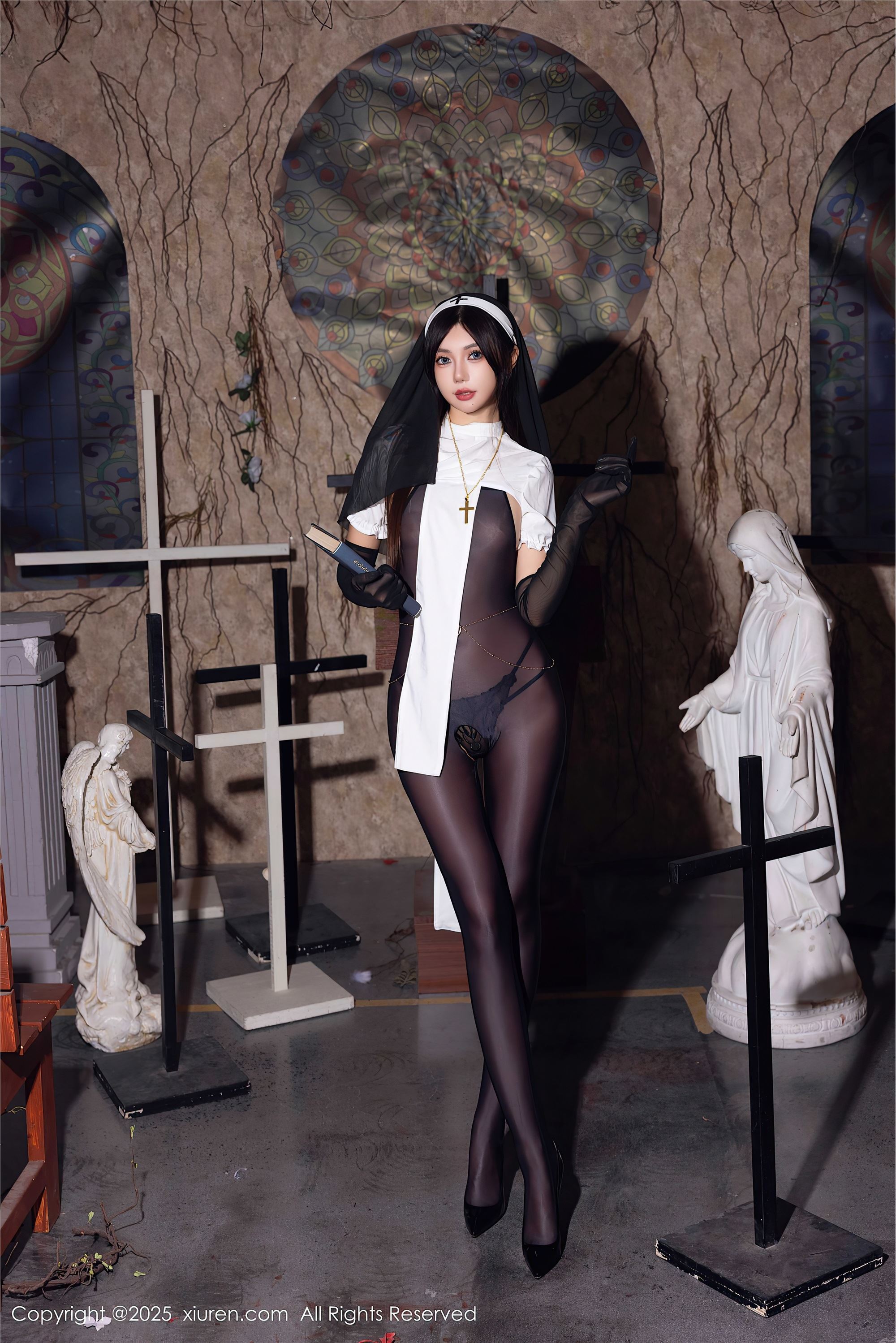 Xiuren秀人网第9774期绮里嘉ula-爱套图