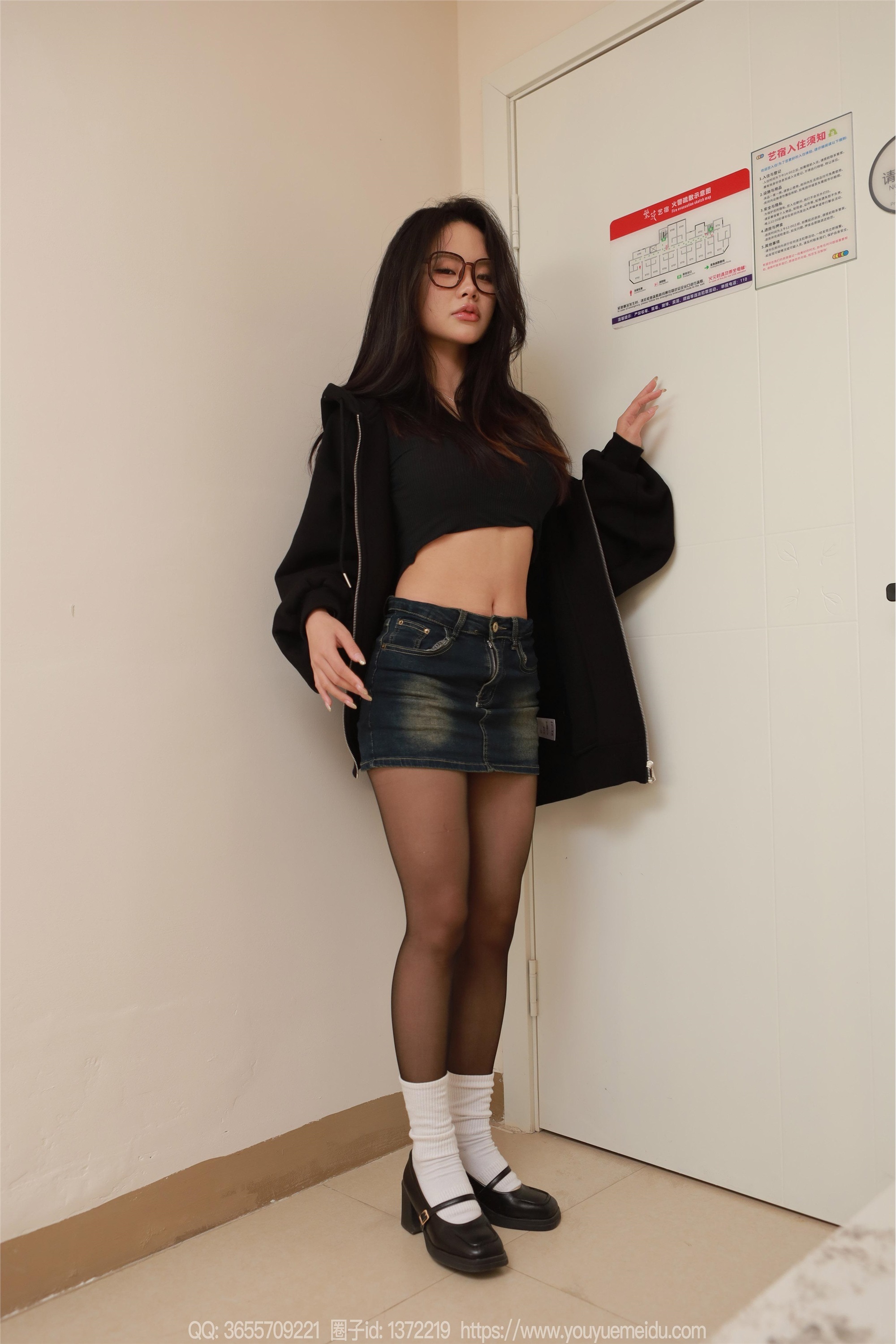 图片[9]-IESS异思趣向期期2025.01.26期丝享家期1960期兔兔《黑丝沙发》-蕾丝猫