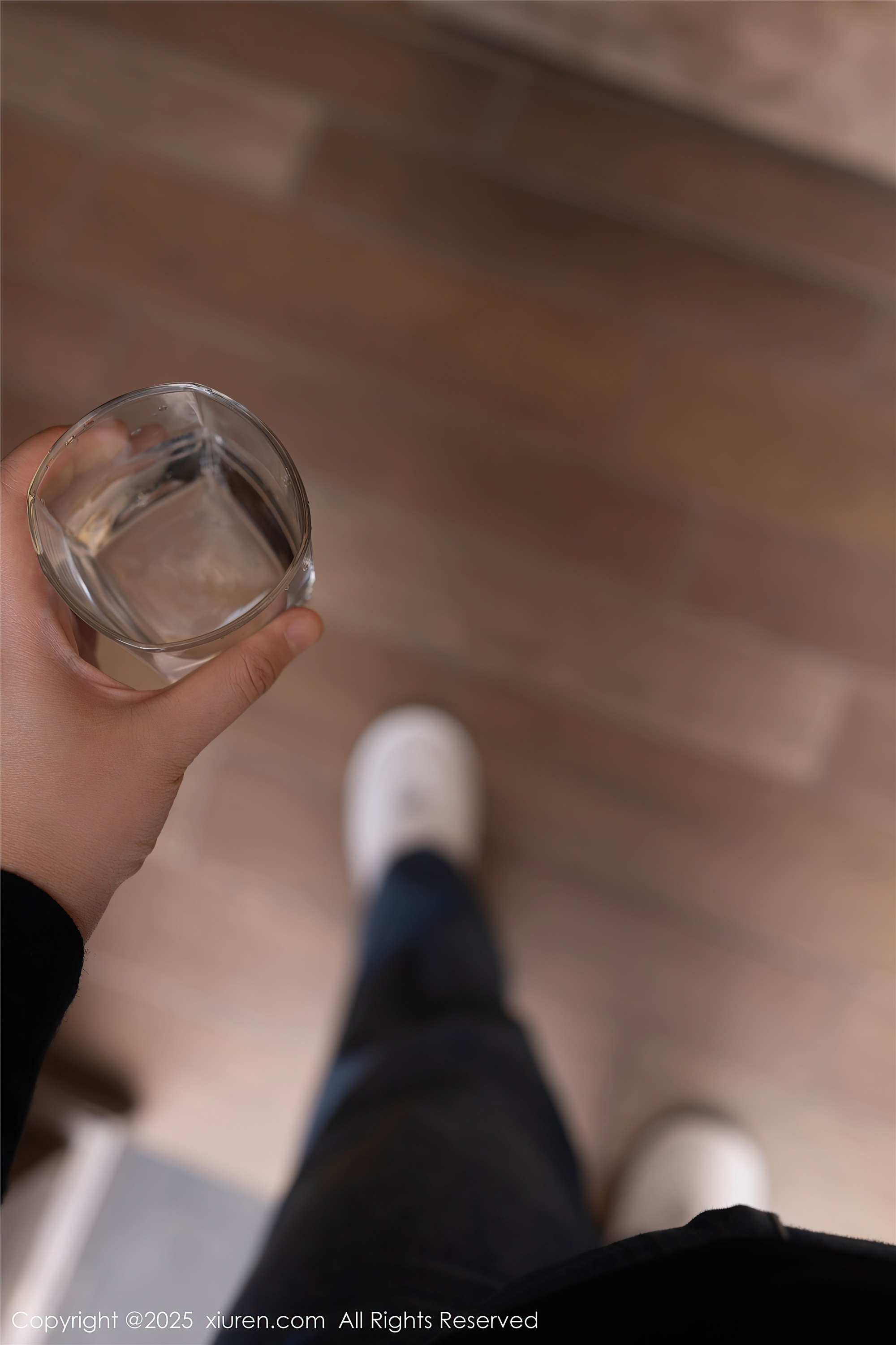 Xiuren秀人网第9842期安然anran-爱套图