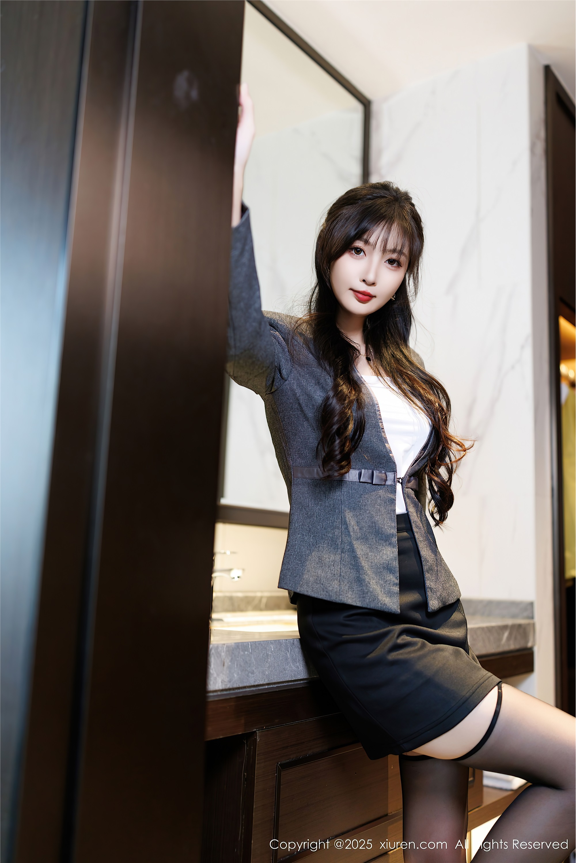 图片[2]-Xiuren秀人网第9957期樱桃小阑子-爱套图