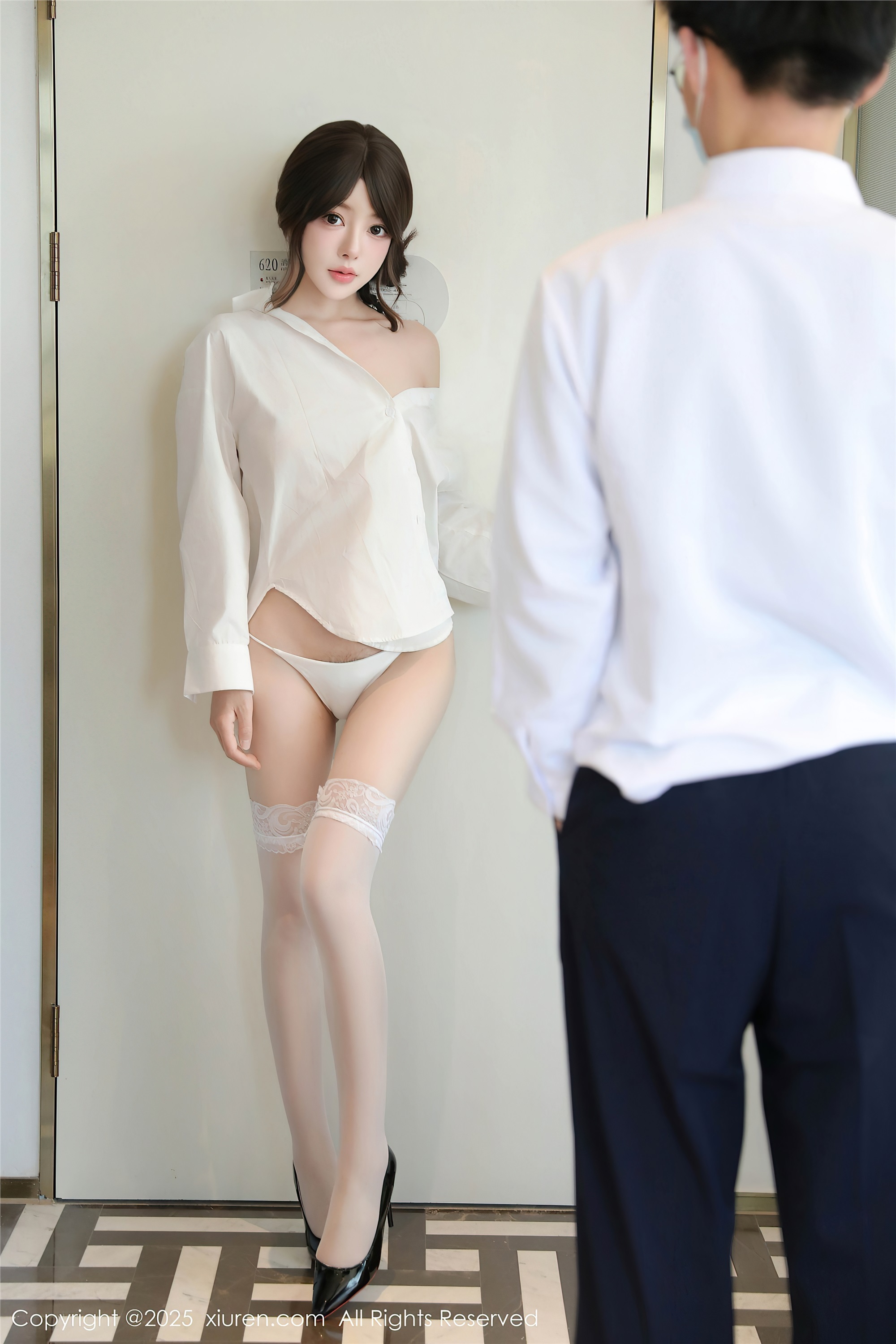 Xiuren秀人网NO.10036 桃妖夭-蕾丝猫