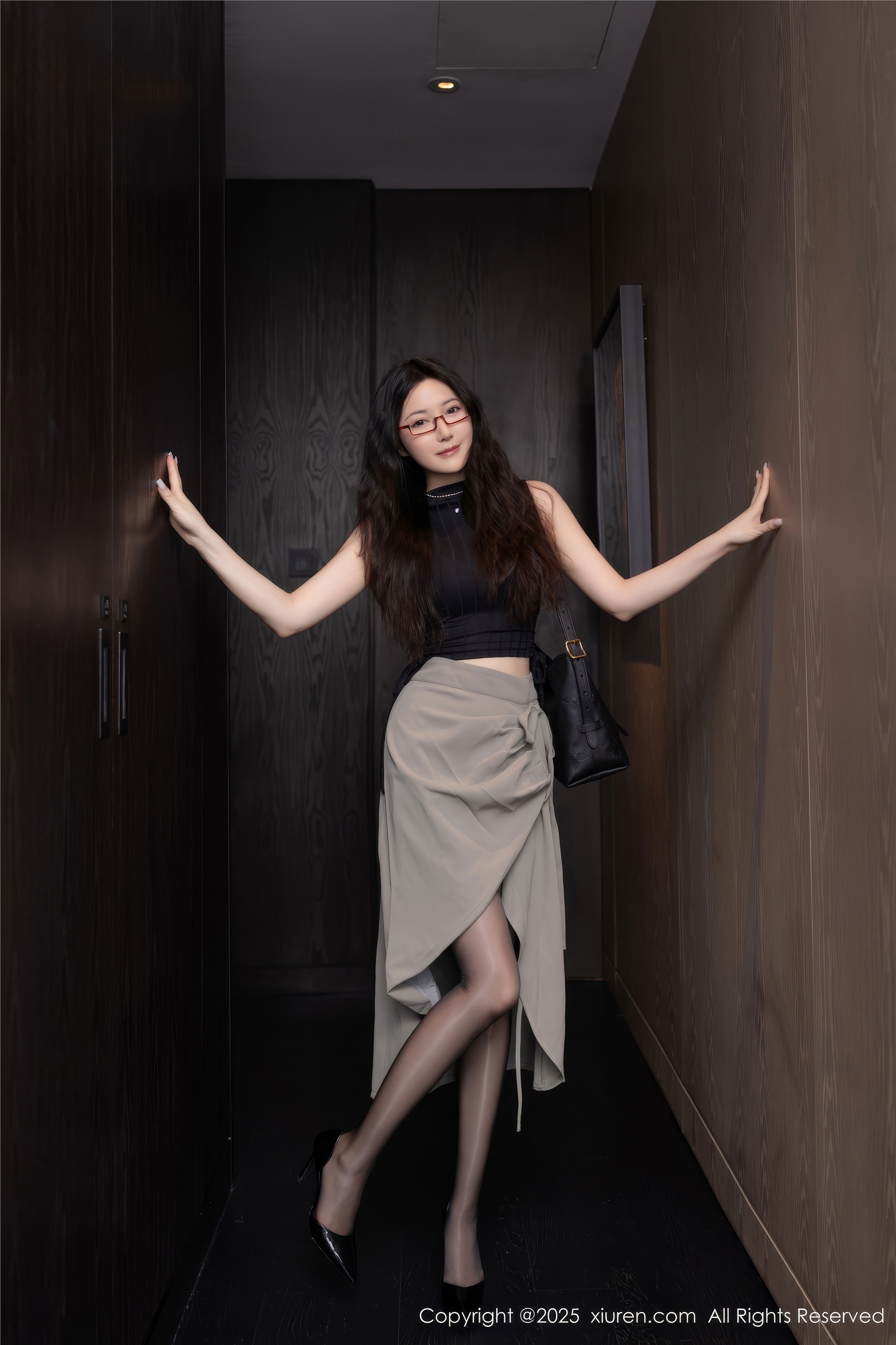 图片[4]-Xiuren秀人网No.10231 鱼子酱Fish-爱套图