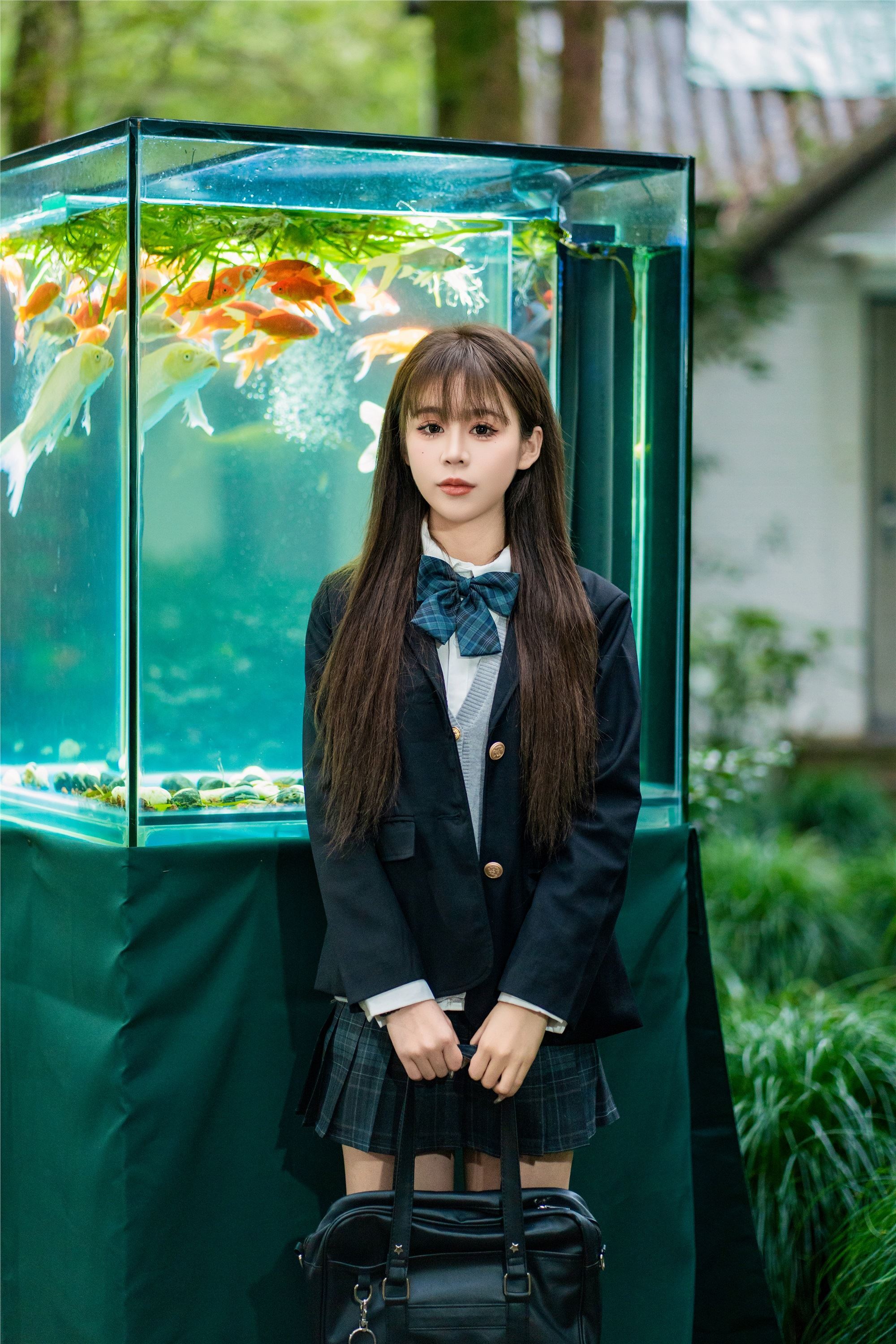 图片[2]-YITUYU艺图语深色jk 泡芙小方-爱套图
