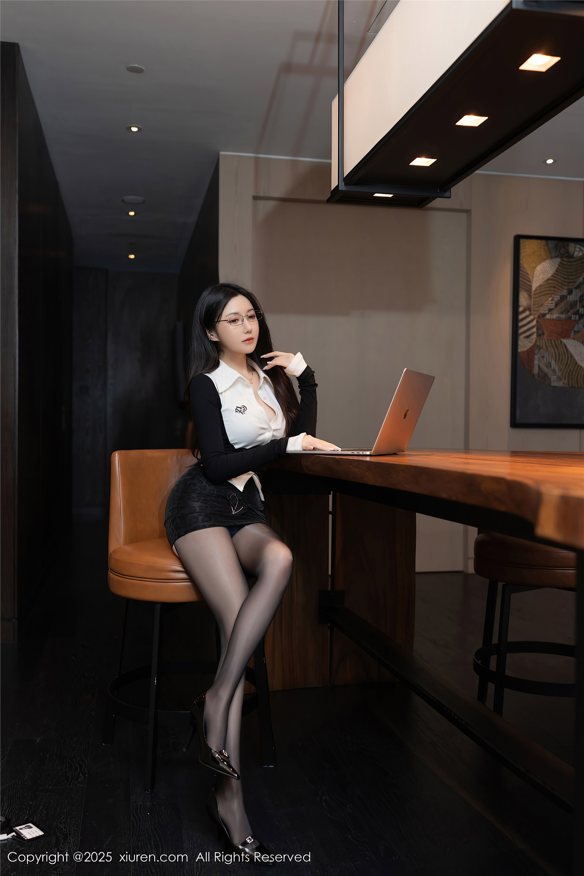 Xiuren秀人网NO.10353 鱼子酱Fish-爱套图