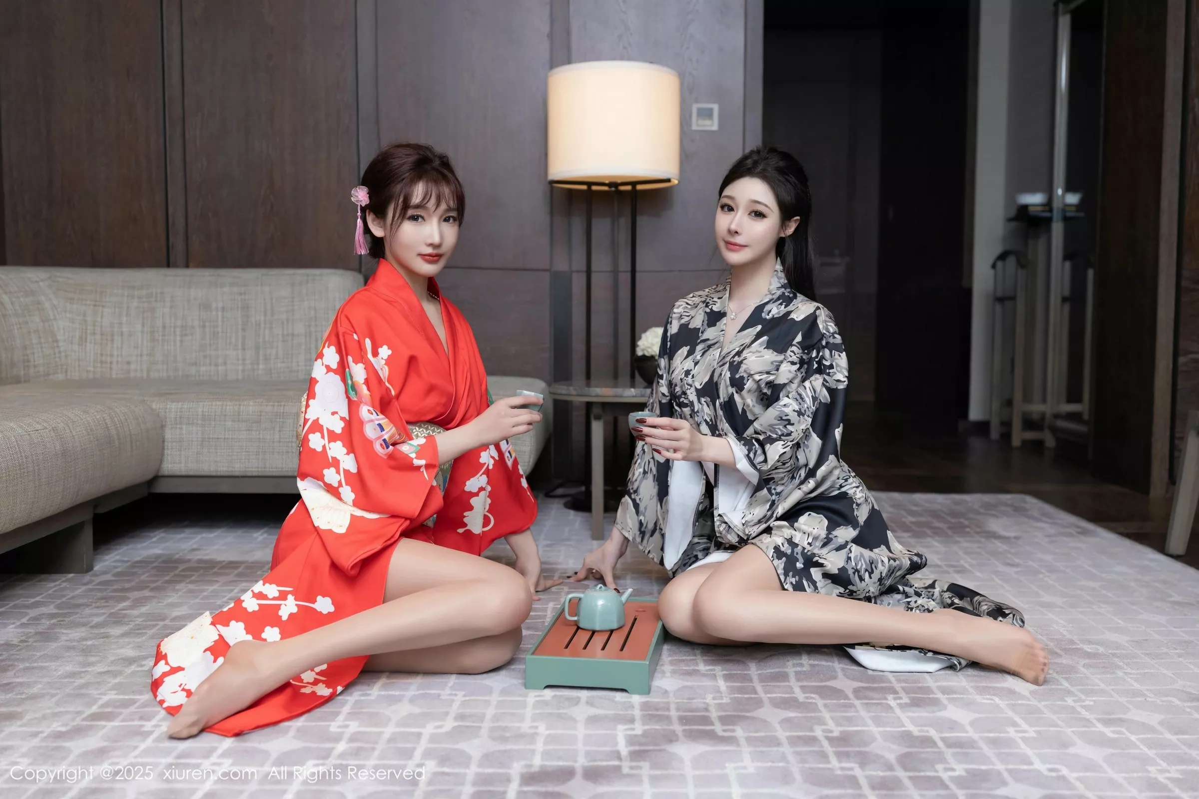 [XiuRen]高清写真图 2025.05.30 No.10352 模特合集 小逗逗＆陆萱萱-蕾丝猫