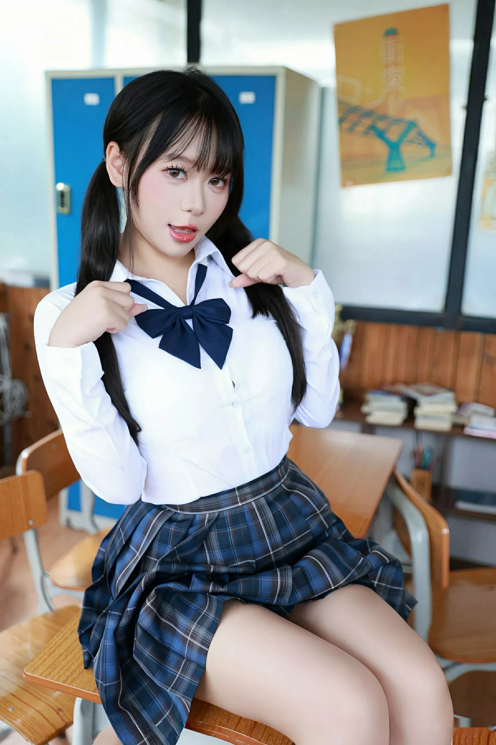   [XiuRen]高清写真图 2025.07.31 No.10602 水泽 JK制服第6张图片