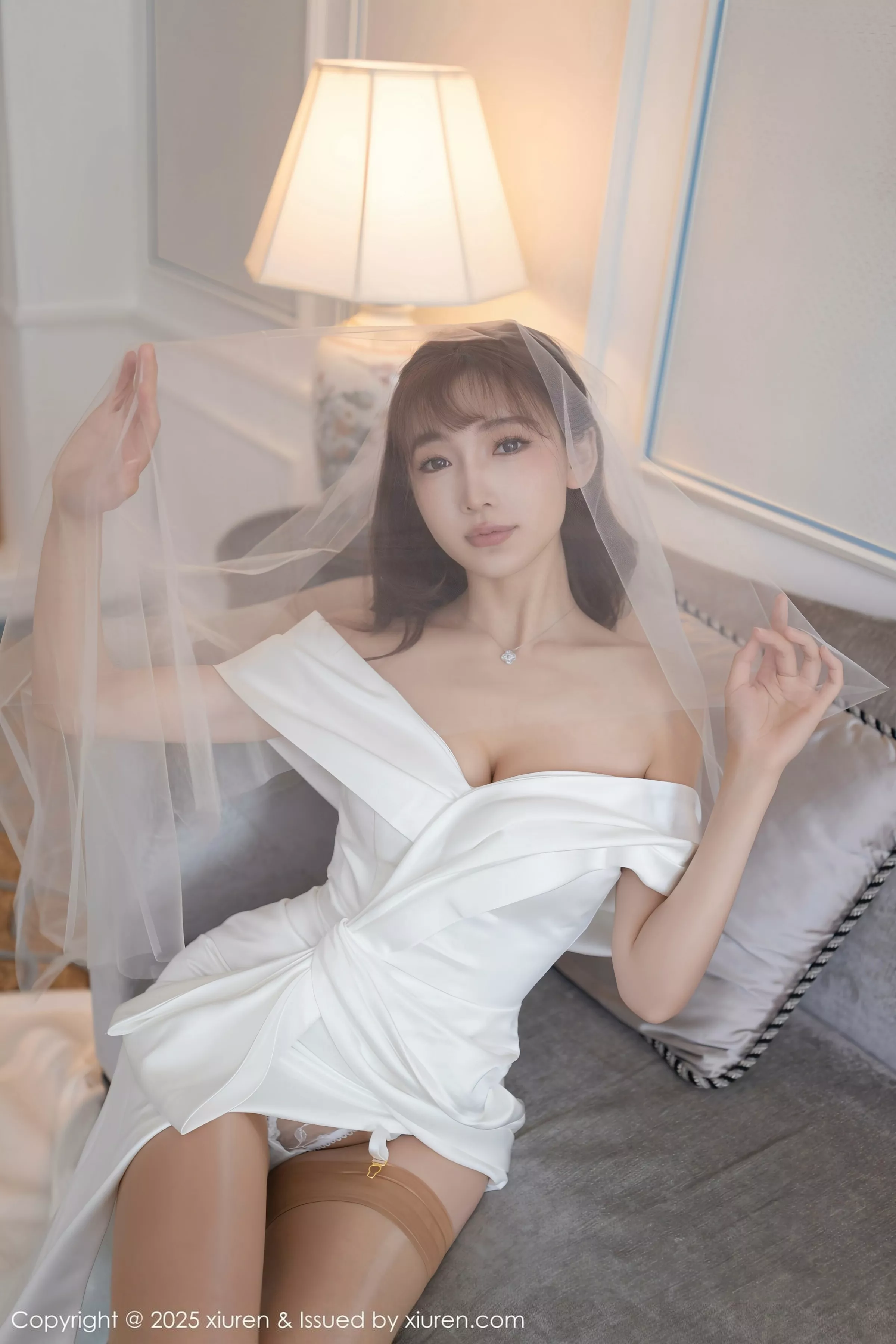 陆萱萱  [XiuRen]高清写真图 2025.07.10 No.10535 陆萱萱 撩人心怀第7张图片