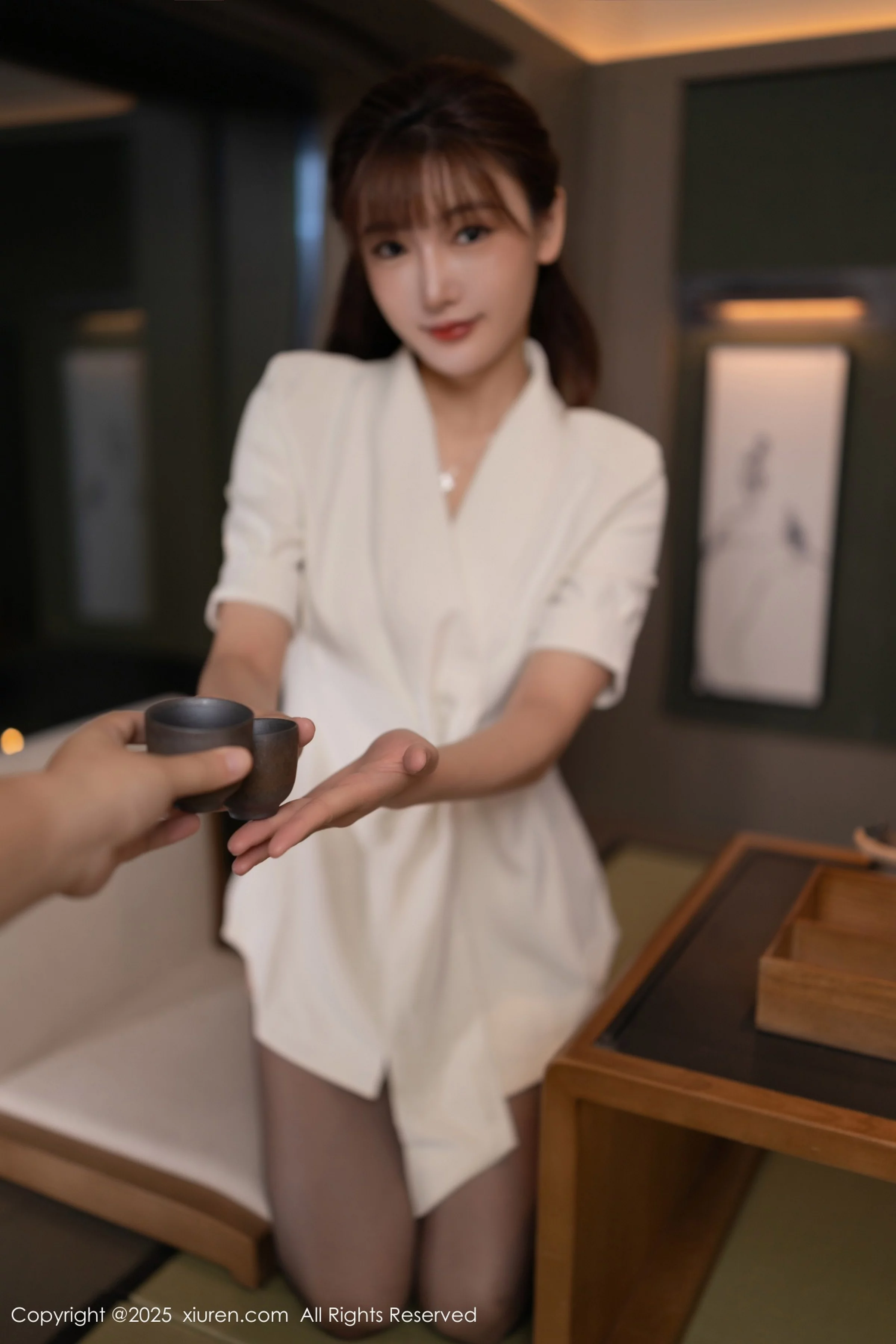 陆萱萱  [XiuRen]高清写真图 2025.08.14 No.10650 陆萱萱 白色西装第6张图片