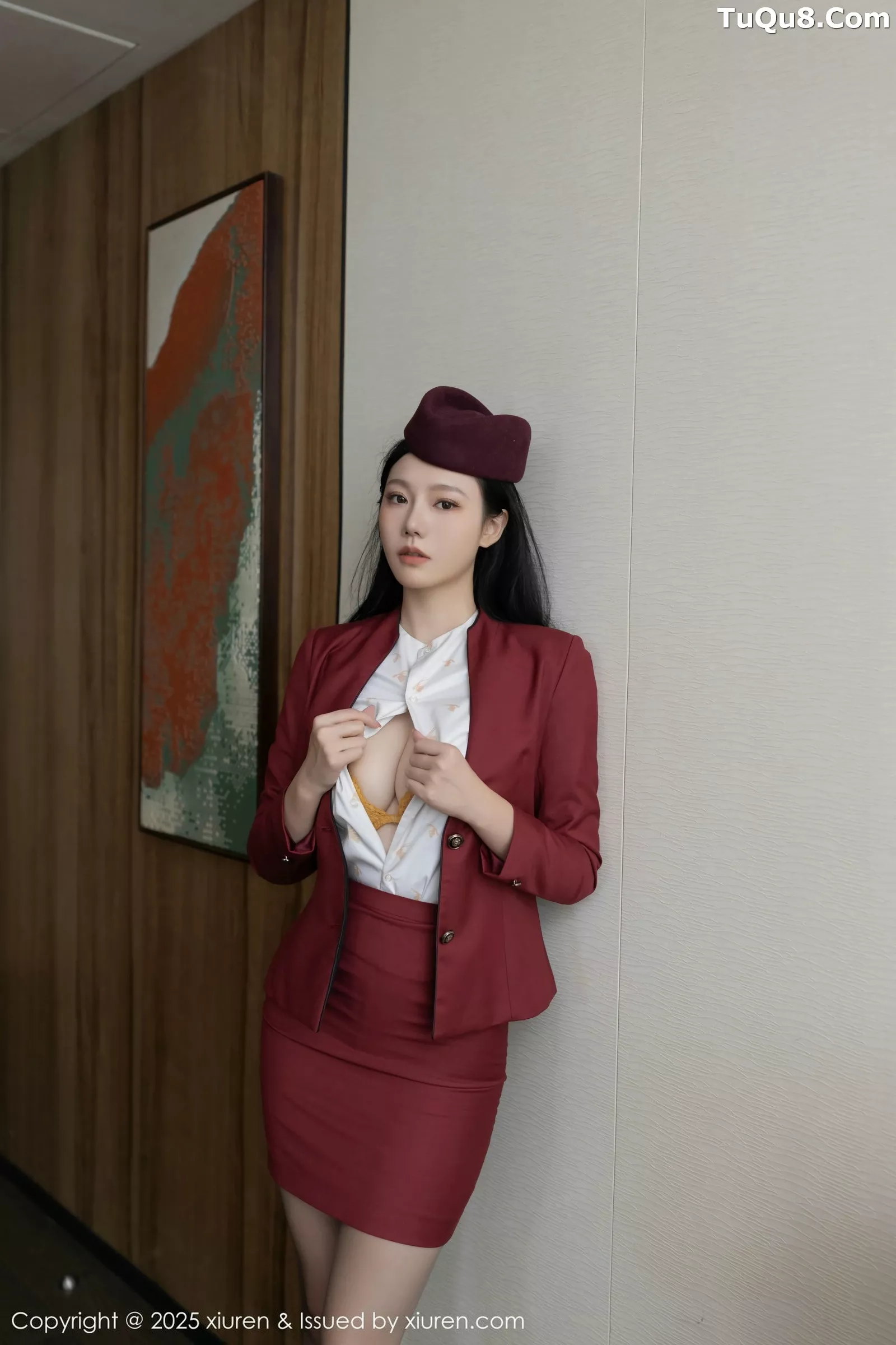 安然Maleah  [XiuRen]高清写真图 2025.05.27 No.10333 安然anran 空姐制服第9张图片